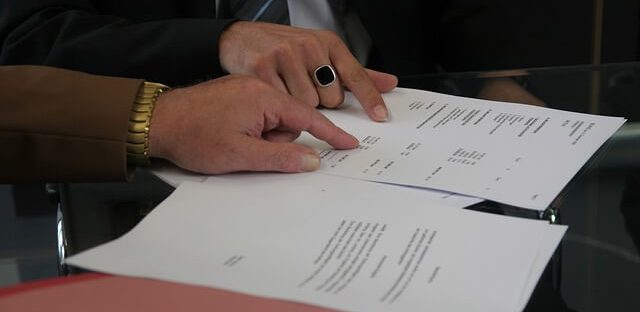 Podpisywanie przez dwie osoby spółki z o.o.